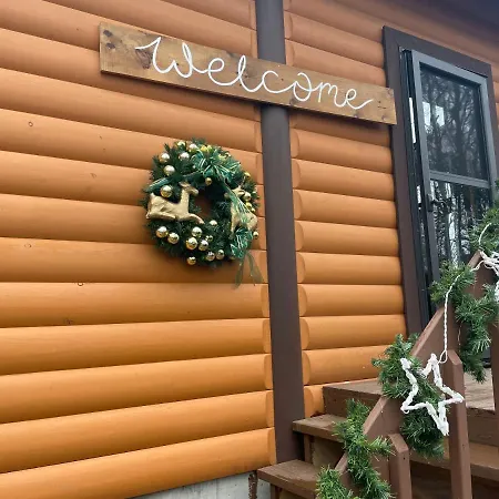 Joy'S Chalet - Hottub, Lake, & Cottage Val-des-Bois Exterior photo