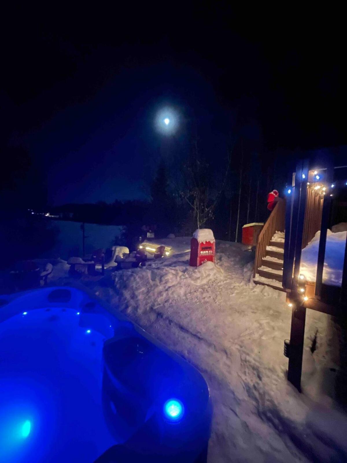 Joy's - Hottub, Lake, & * Val-des-Bois